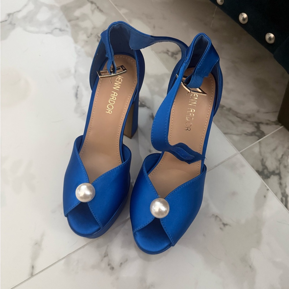Jenn Ardor Royal Blue Heels with Pearl Accent